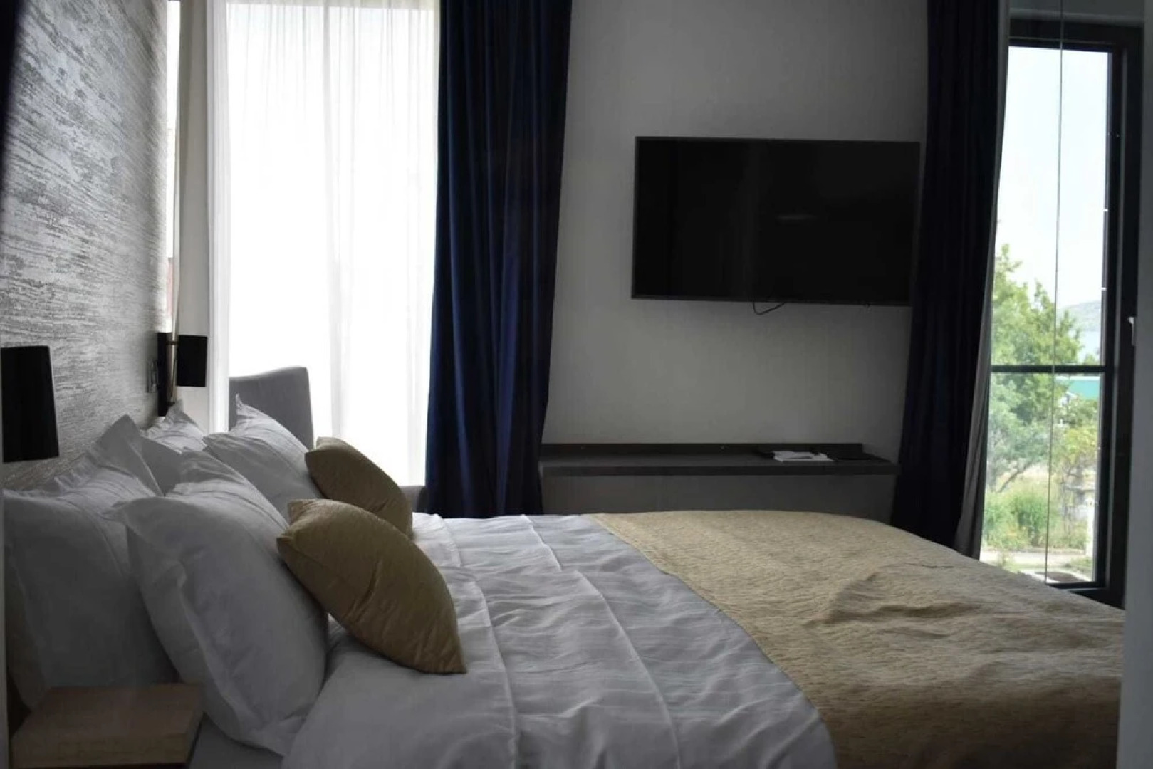 Sky Beach Aparthotel