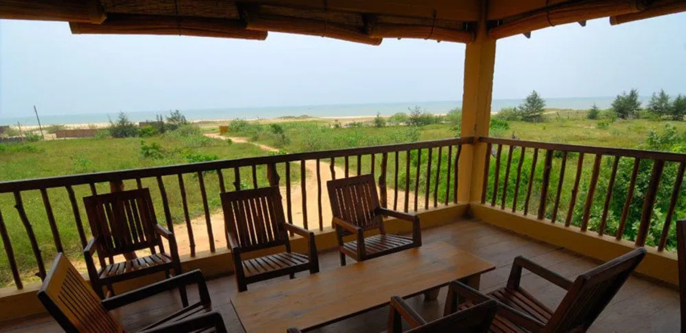 Vista Rooms Lake View 3