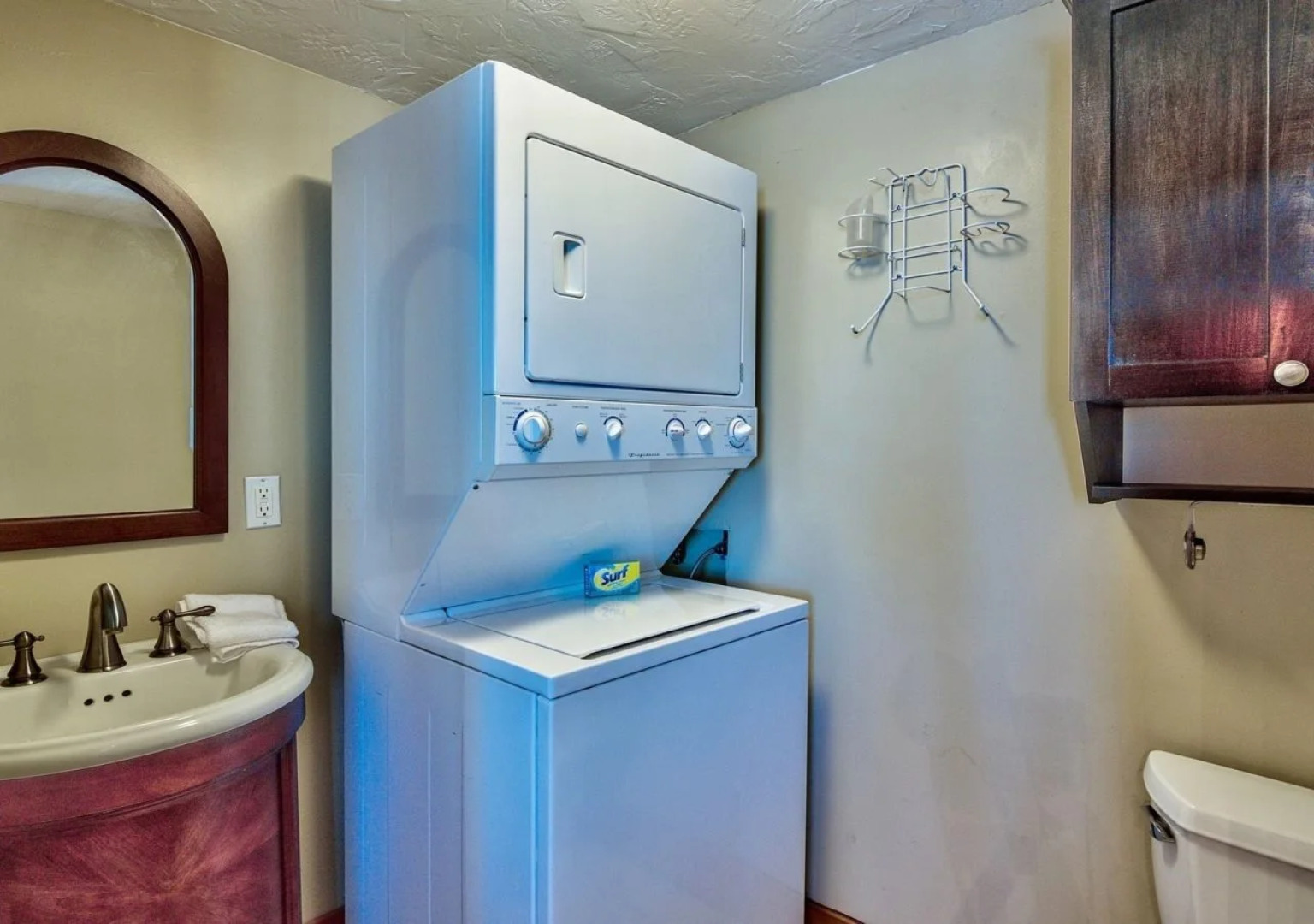 Pinnacle Port Penthouse 12 627839 by RedAwning