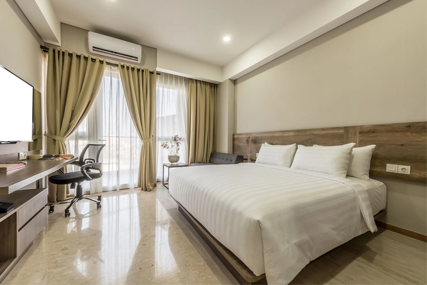 Grande Valore Hotel & Serviced Apartment