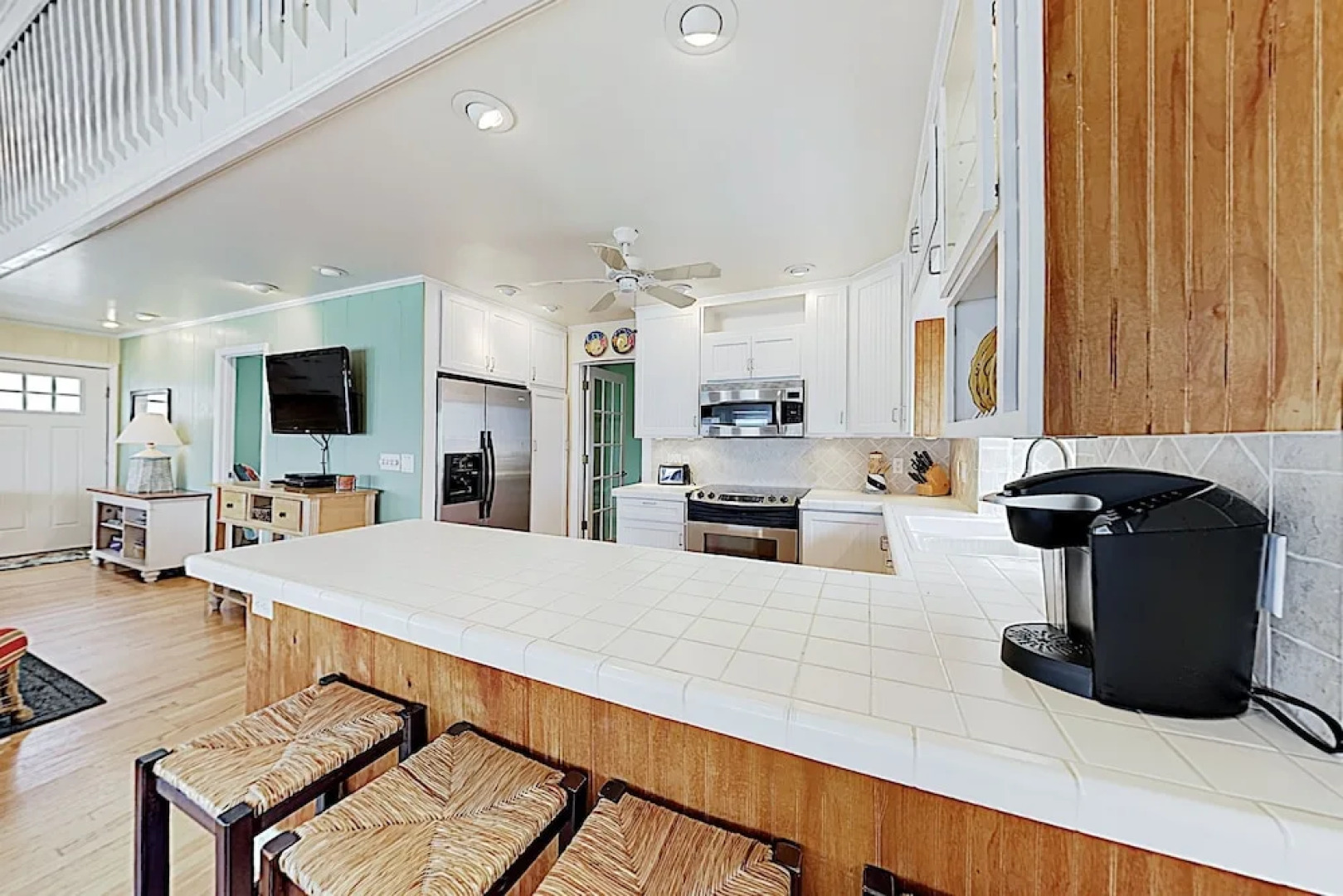 New Listing! Ocean-view Beach W/ Private Pool 4 Bedroom Home