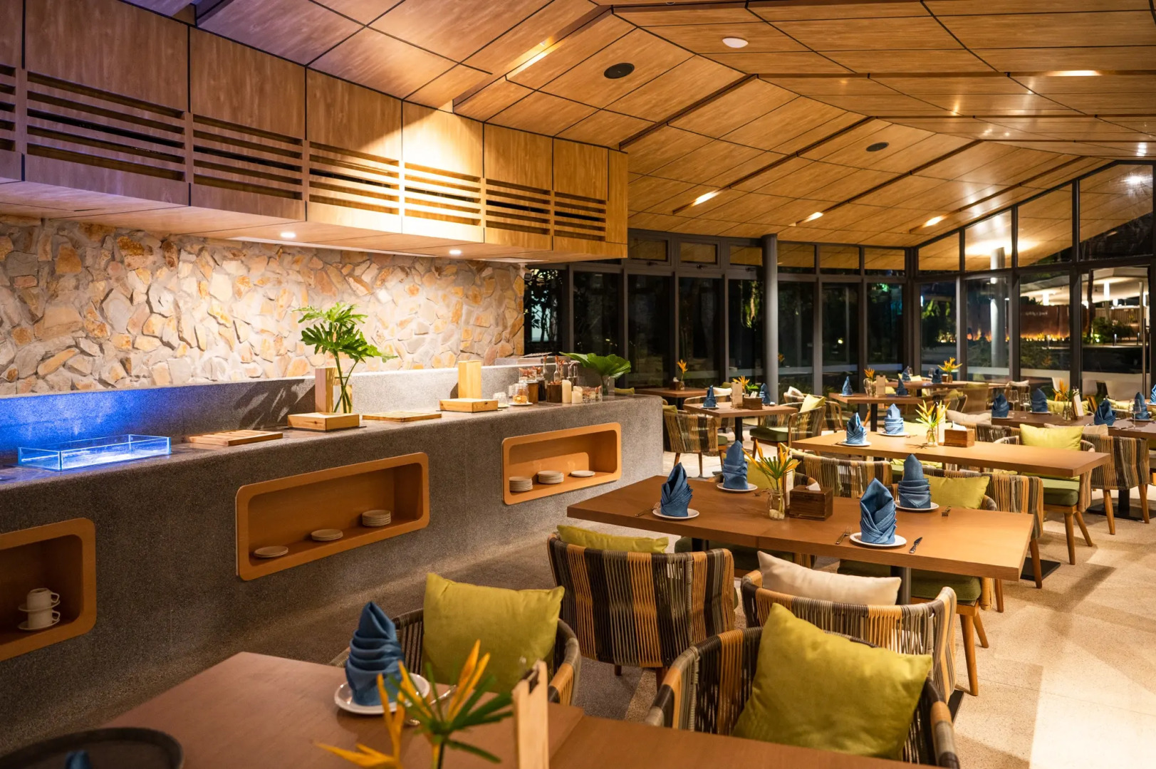 Minera Hot Springs Binh Chau