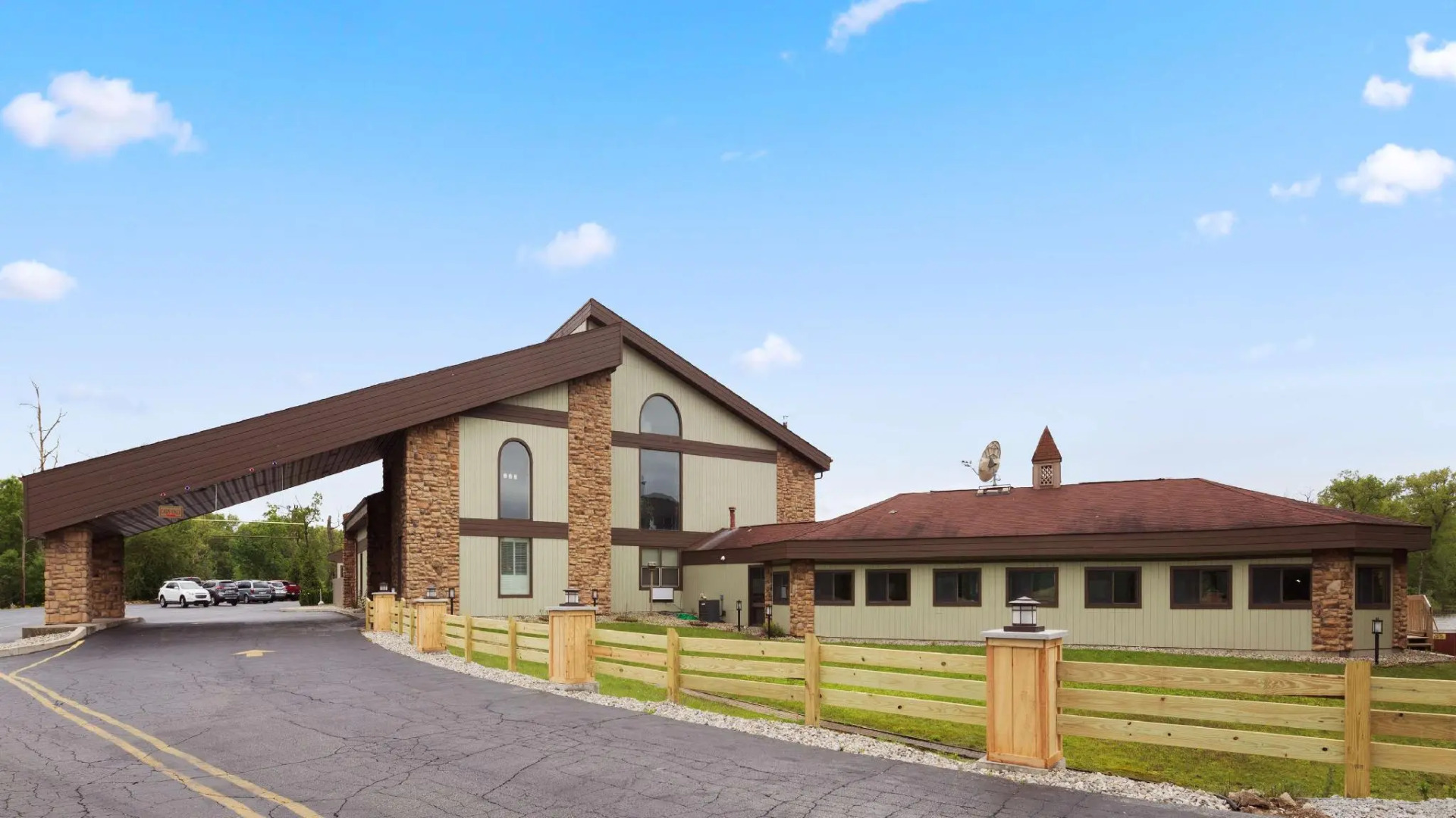 Best Western Indian Oak