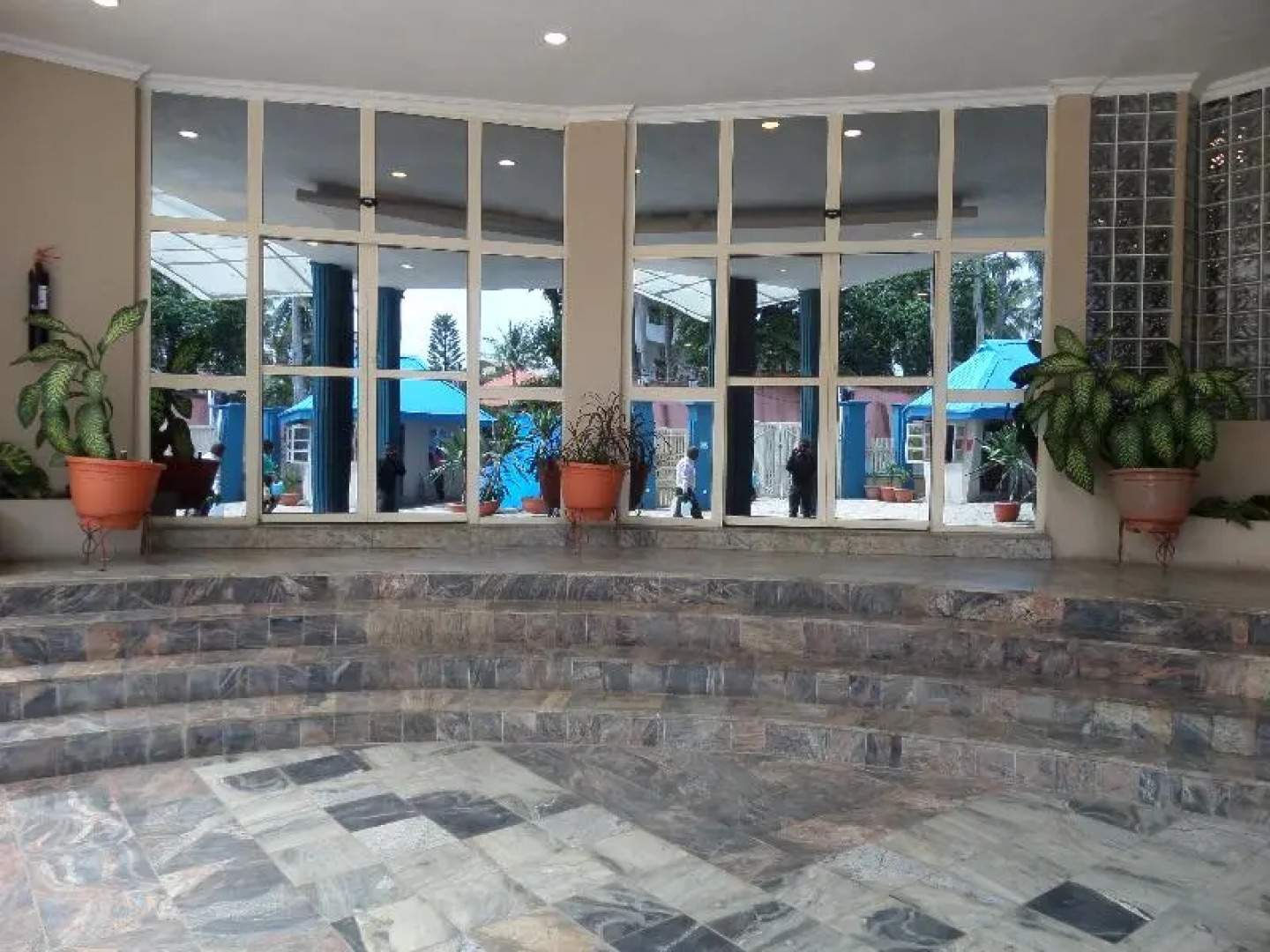 Golden Tulip Lagos Airport Hotel