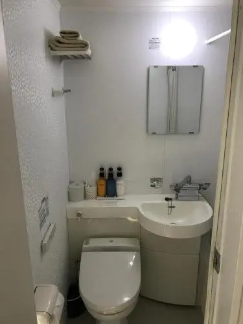 Conbini Ayersrock Hotel