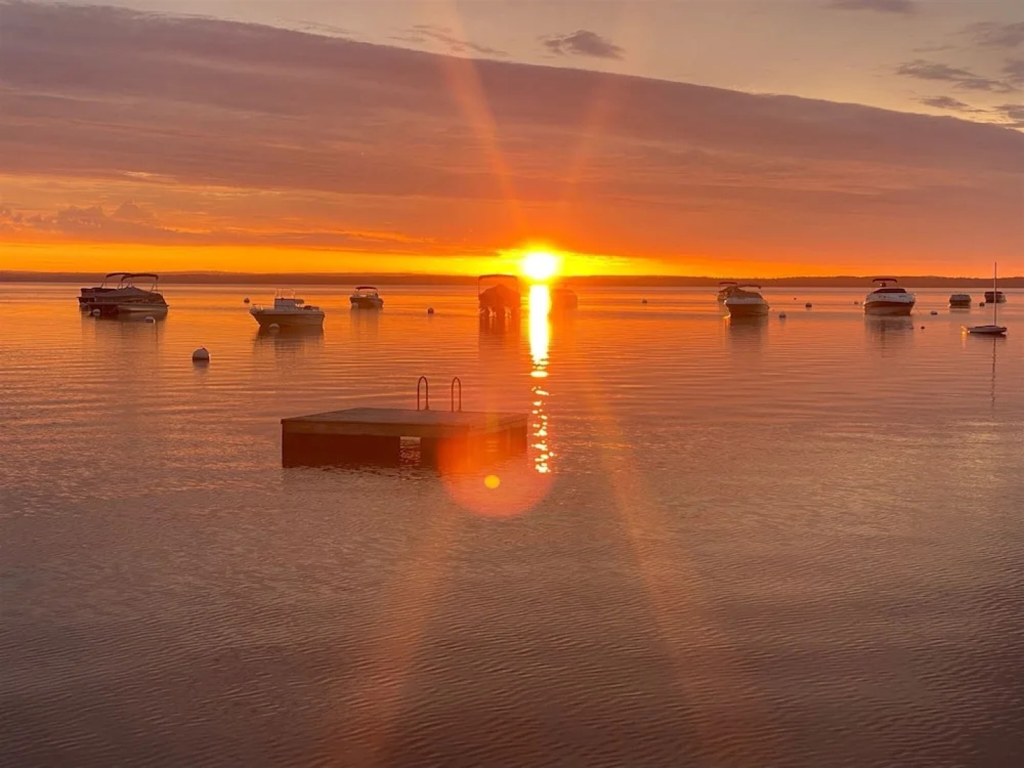 Maine Stay Lake House-limit12 4 Bedroom Home by RedAwning