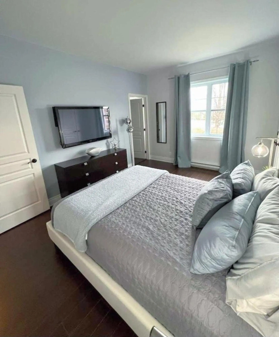 Le Champlain Condo 102