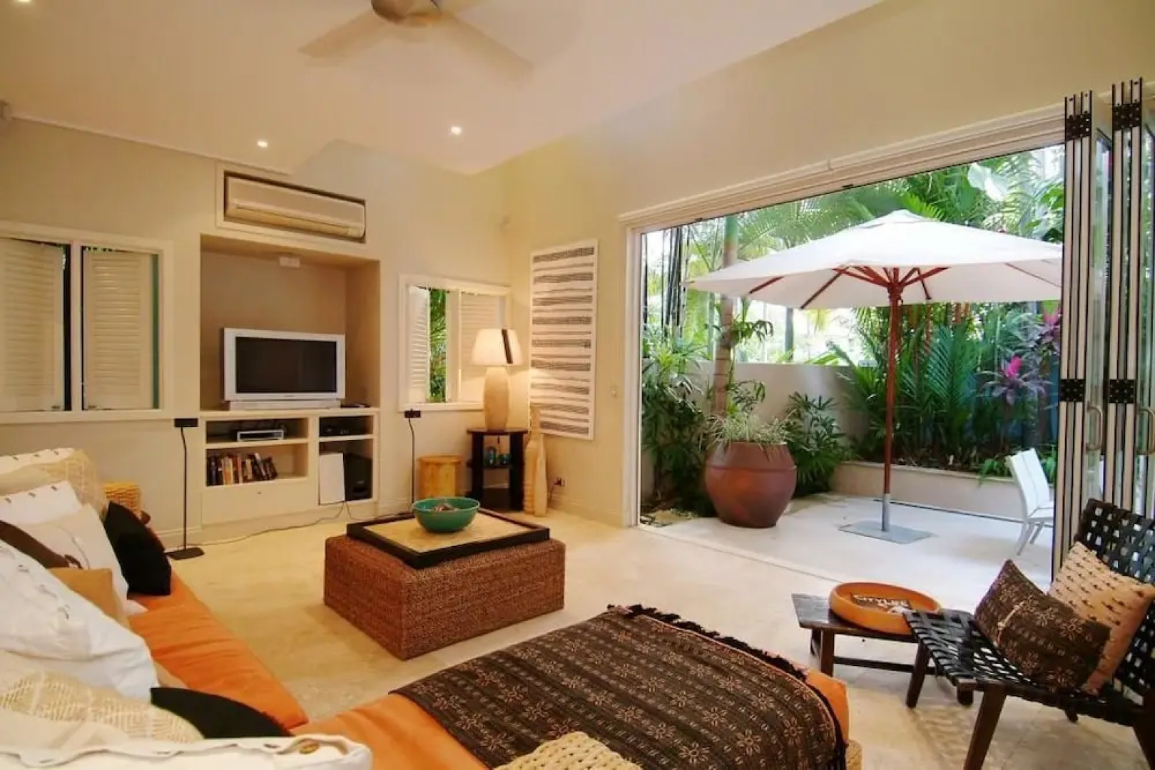 Villa 10 On Grant St Luxury Villa