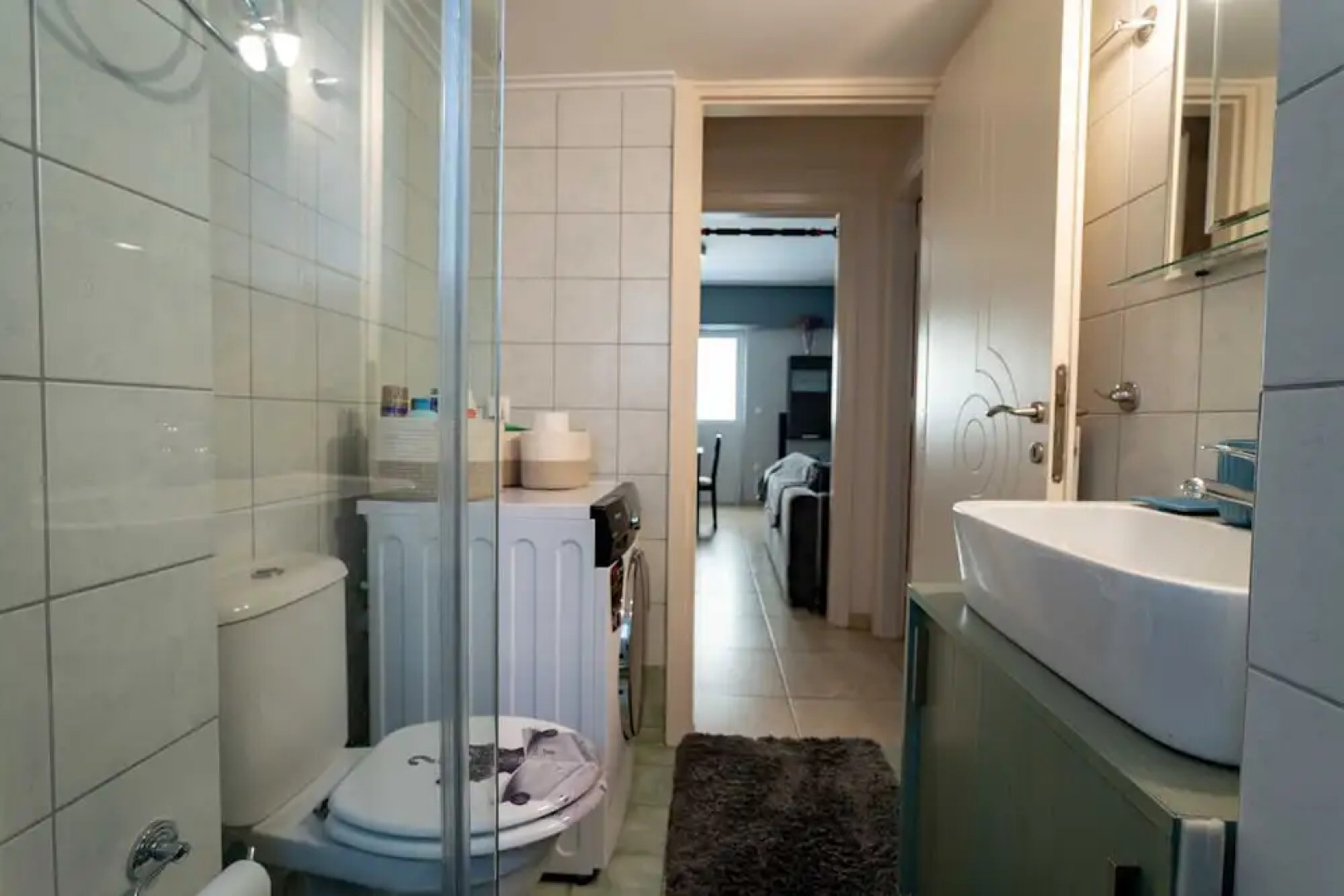 Kalithea train station 1bedroom 2persons