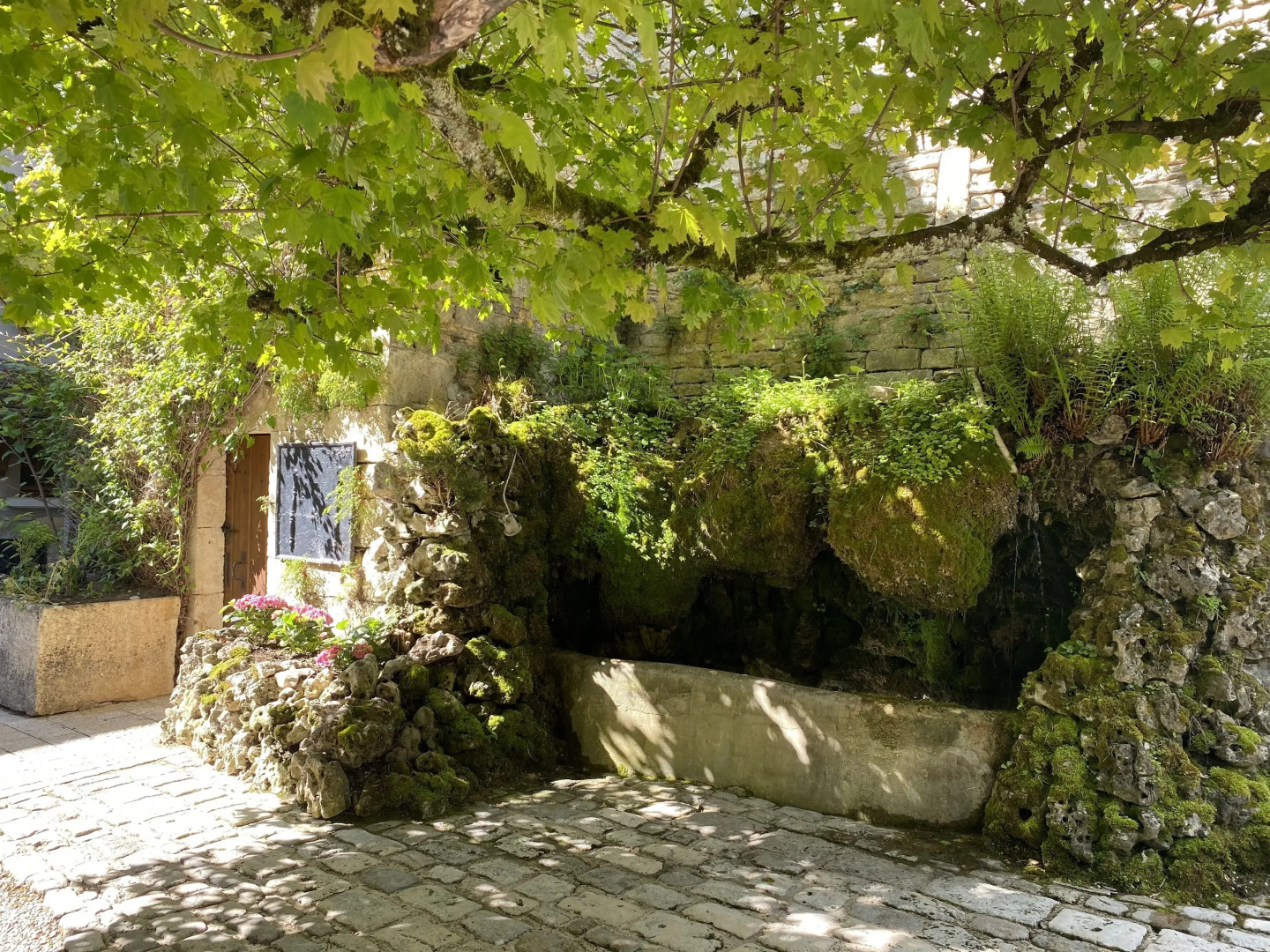 Relais de la Source