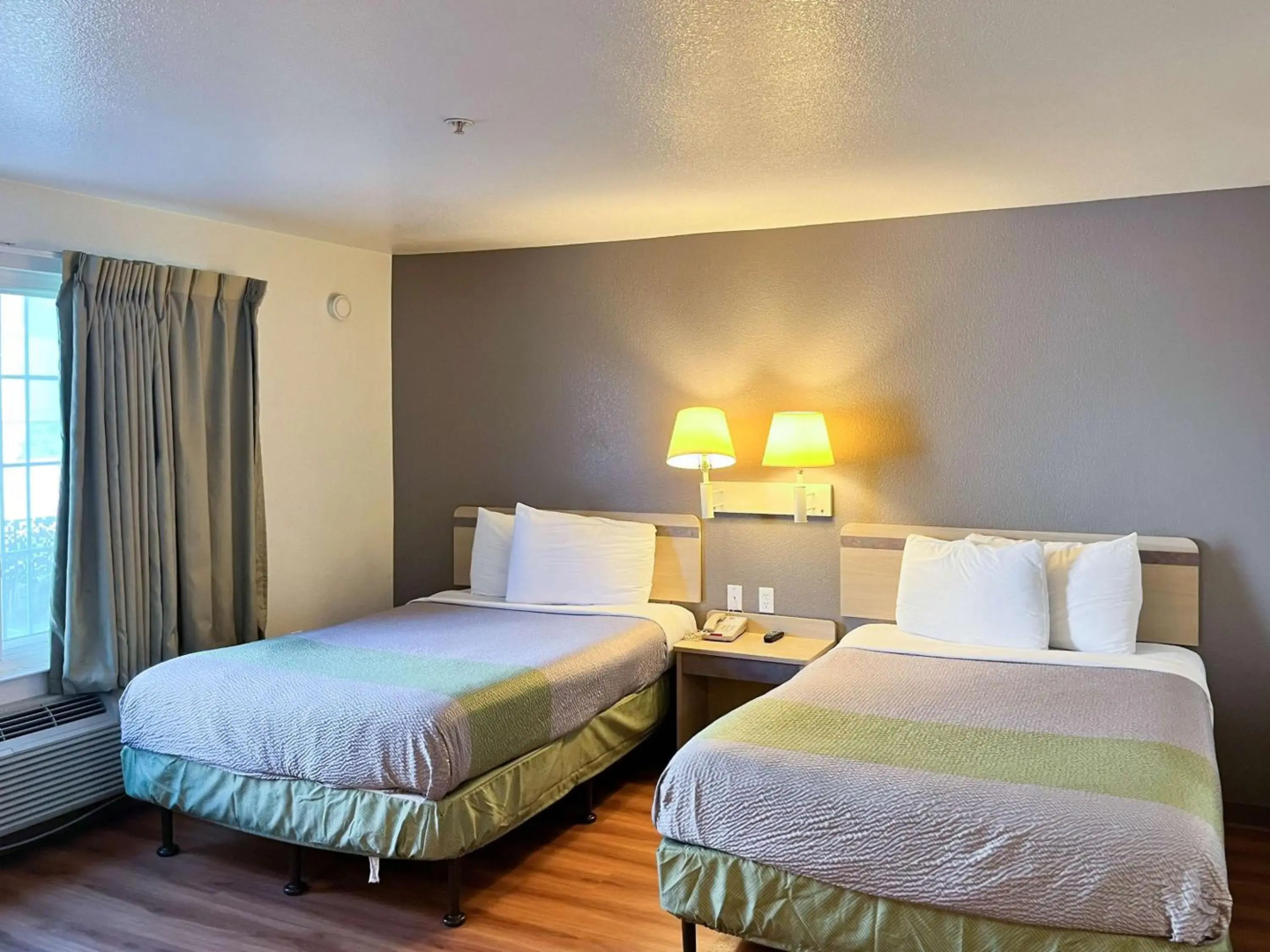 Motel 6 Belmont, CA - San Francisco - Redwood City