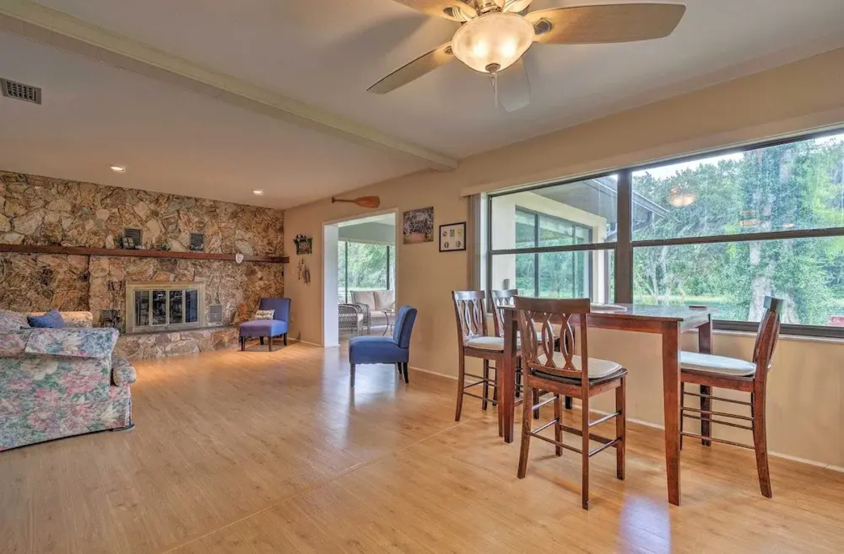 Riverfront Dunnellon Home w/ Dock & Solarium!
