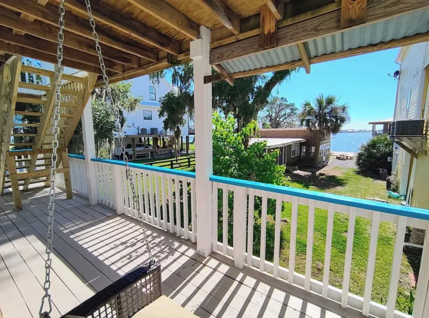 Dolphin Bay Hideaway