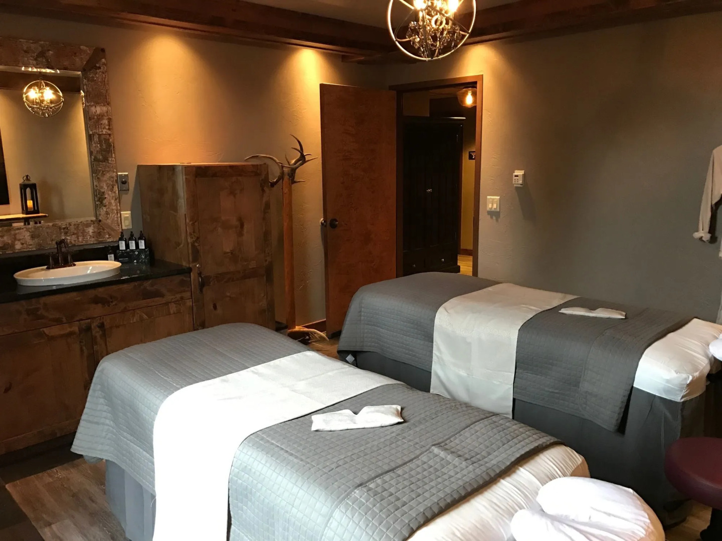 Lodge at Whitefish Lake