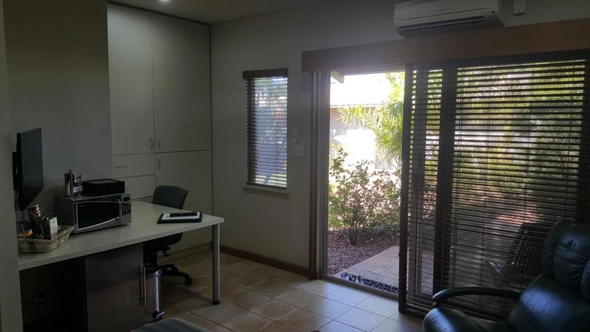 Samson Beach Chalets