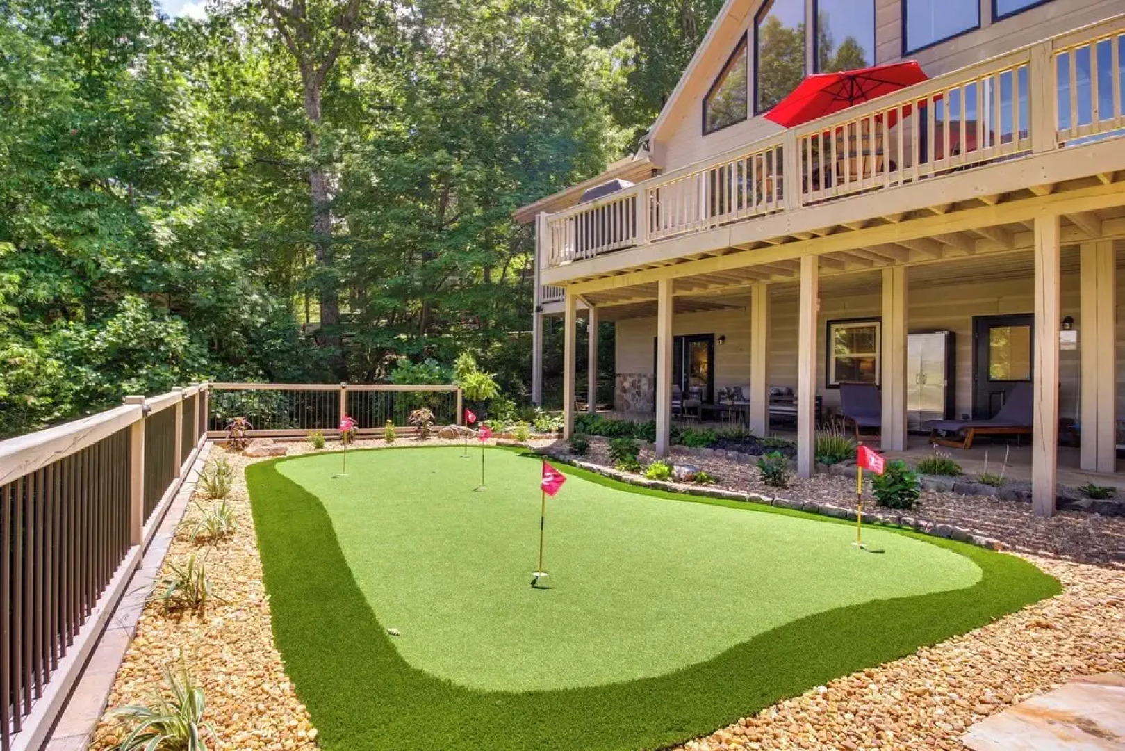Ellijay Cabin w/ Hot Tub & Mountain Views