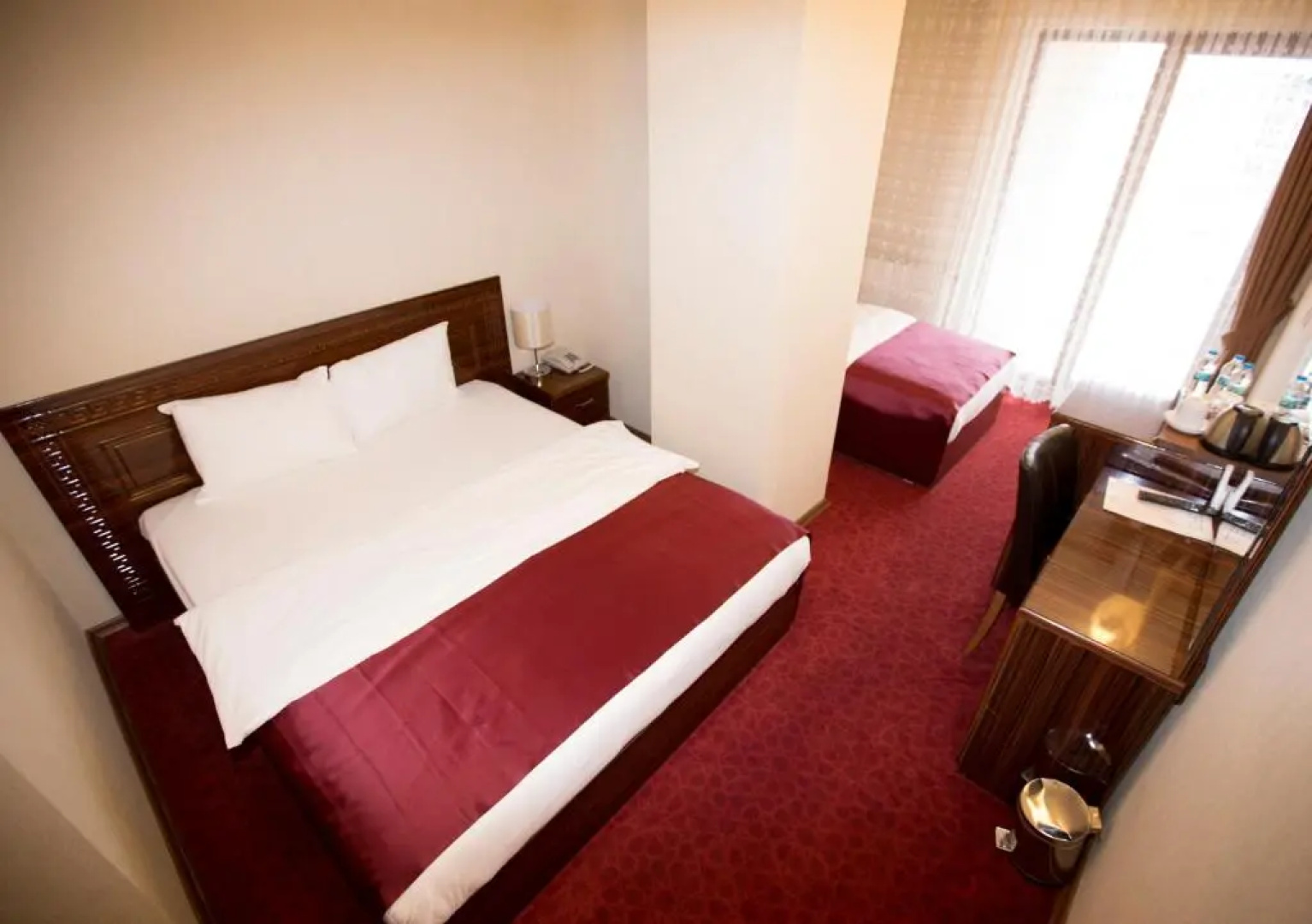 Resmina Hotel