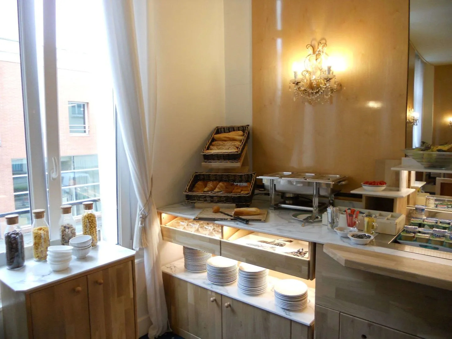 Brit Hotel Le Royal - Troyes