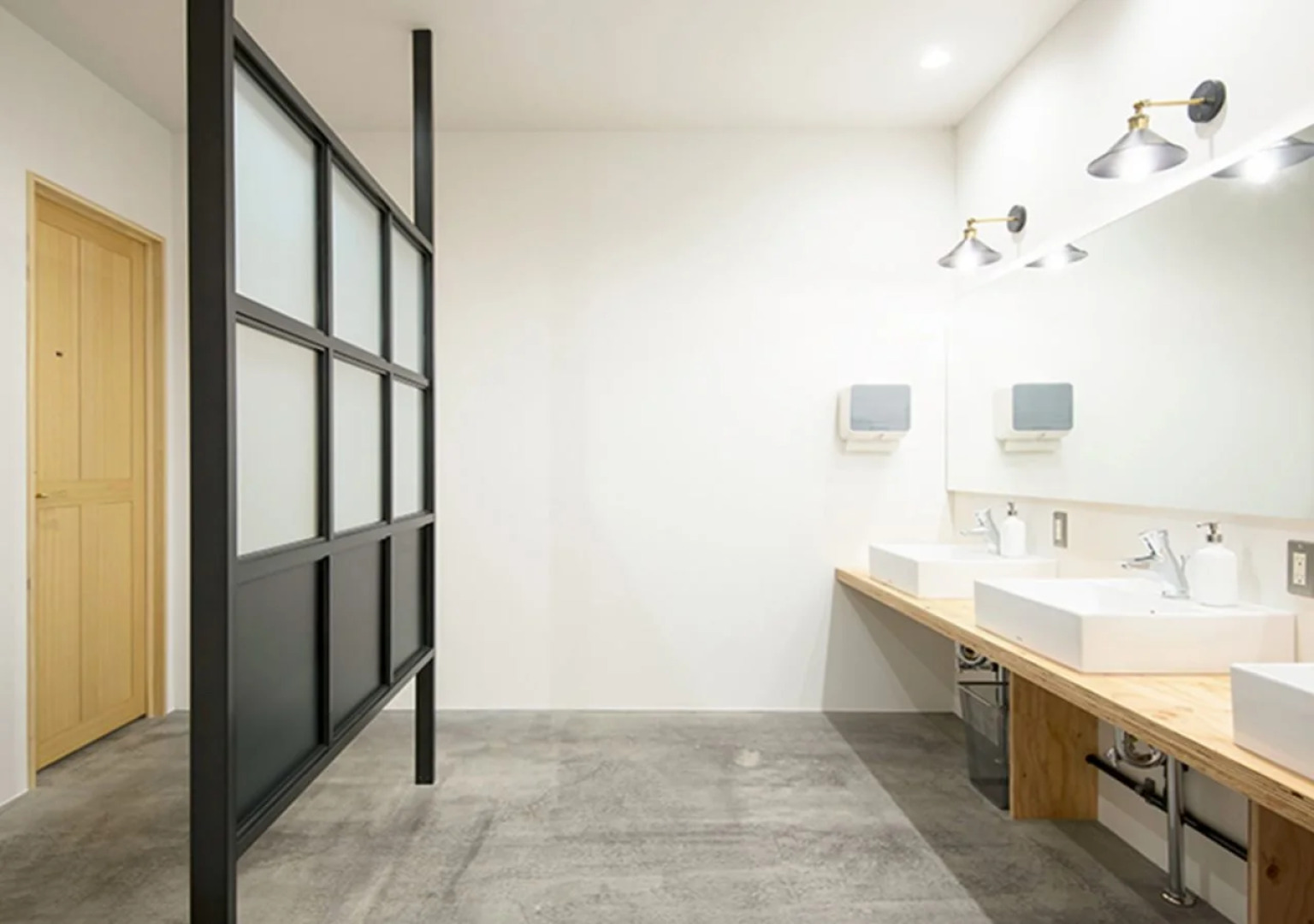 HafH Fukuoka THE LIFE - Hostel