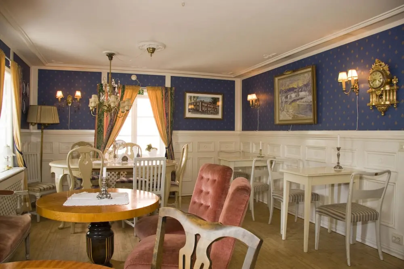 Garvaregården Hotel and B&B