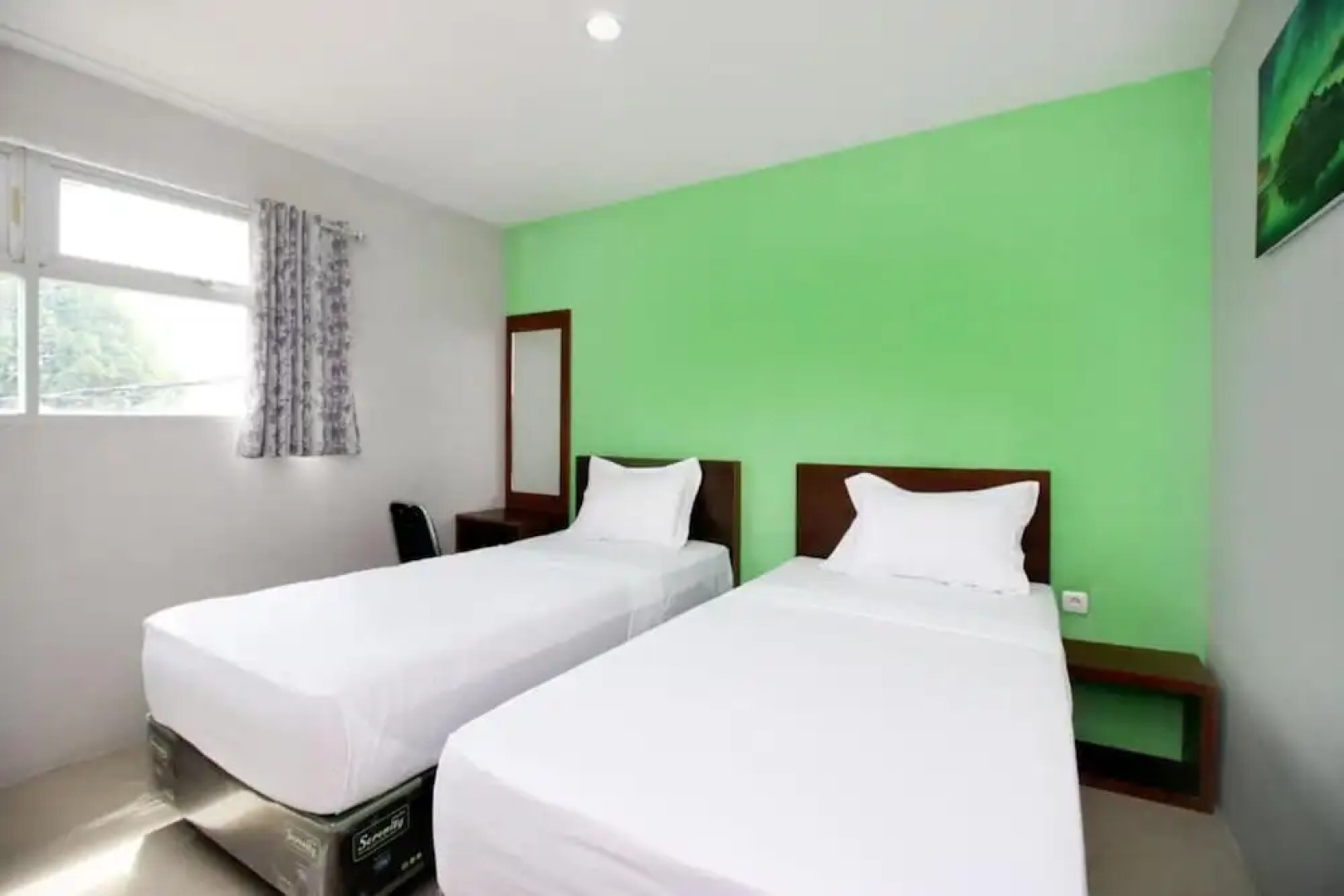 The Aurora Inn Lembang