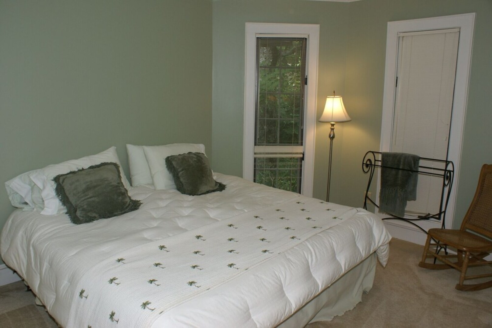 Moss 3 Bedrooms 2.5 Bathrooms Home