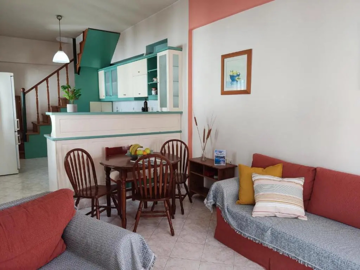 ANASSA HOME A Spacious Cretan House Next To The Sea, Family and Couple Friendly with Terrace in Makry Gialos & Ierapetra