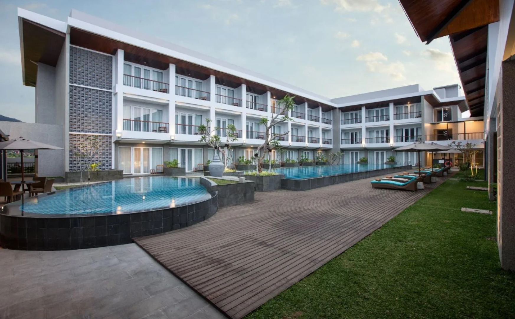 Santika Premiere Hotel Garut