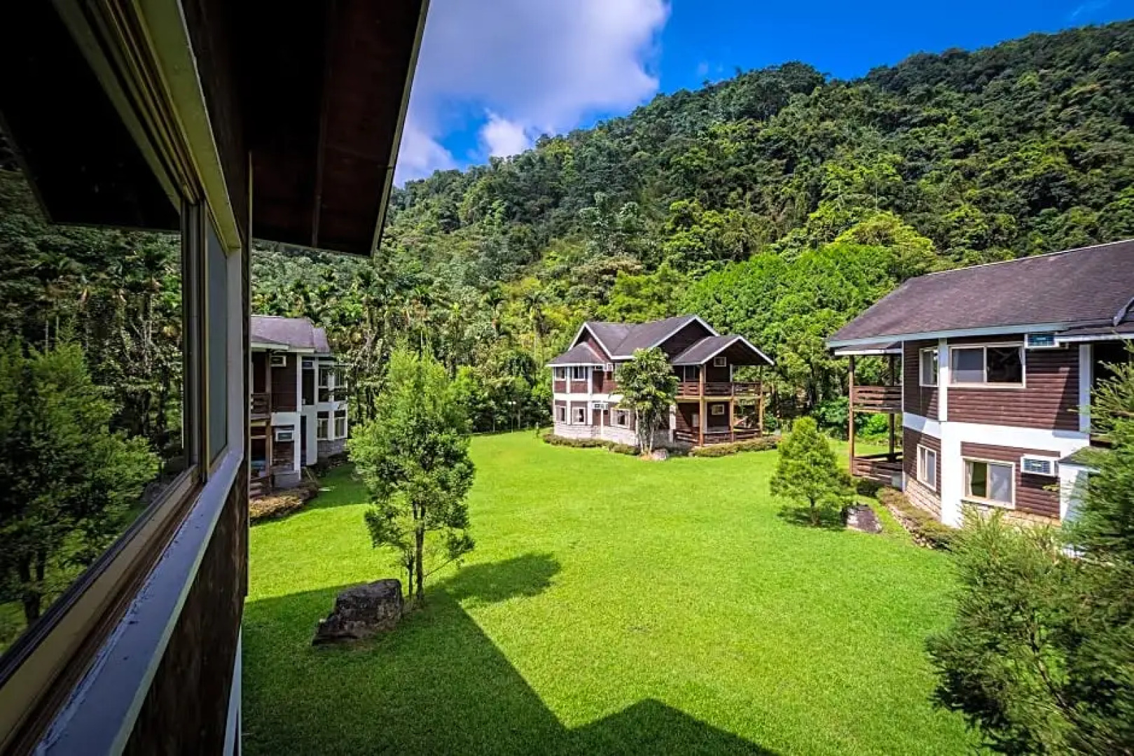 Nantou Crystal Resort