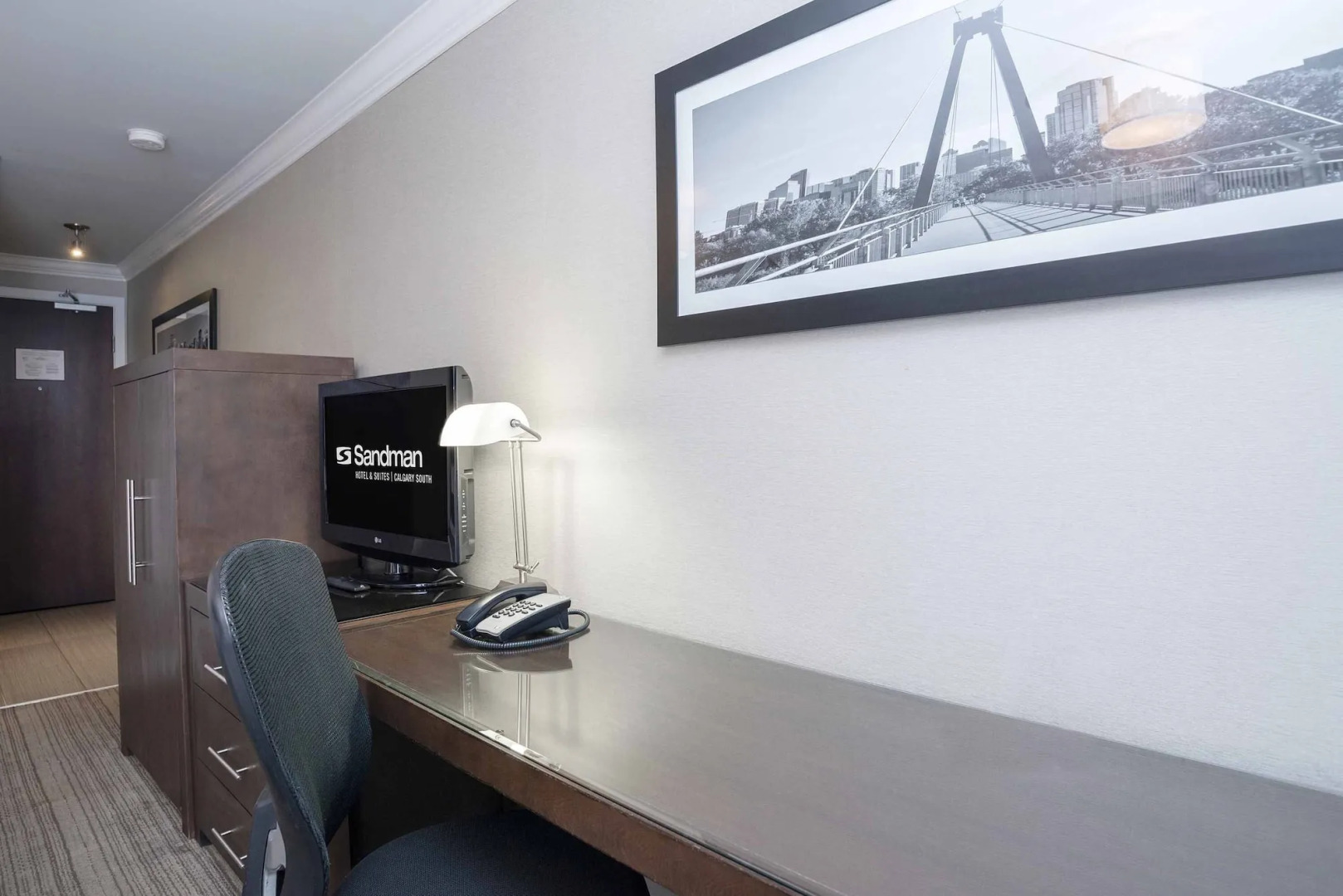 Sandman Hotel & Suites Calgary South