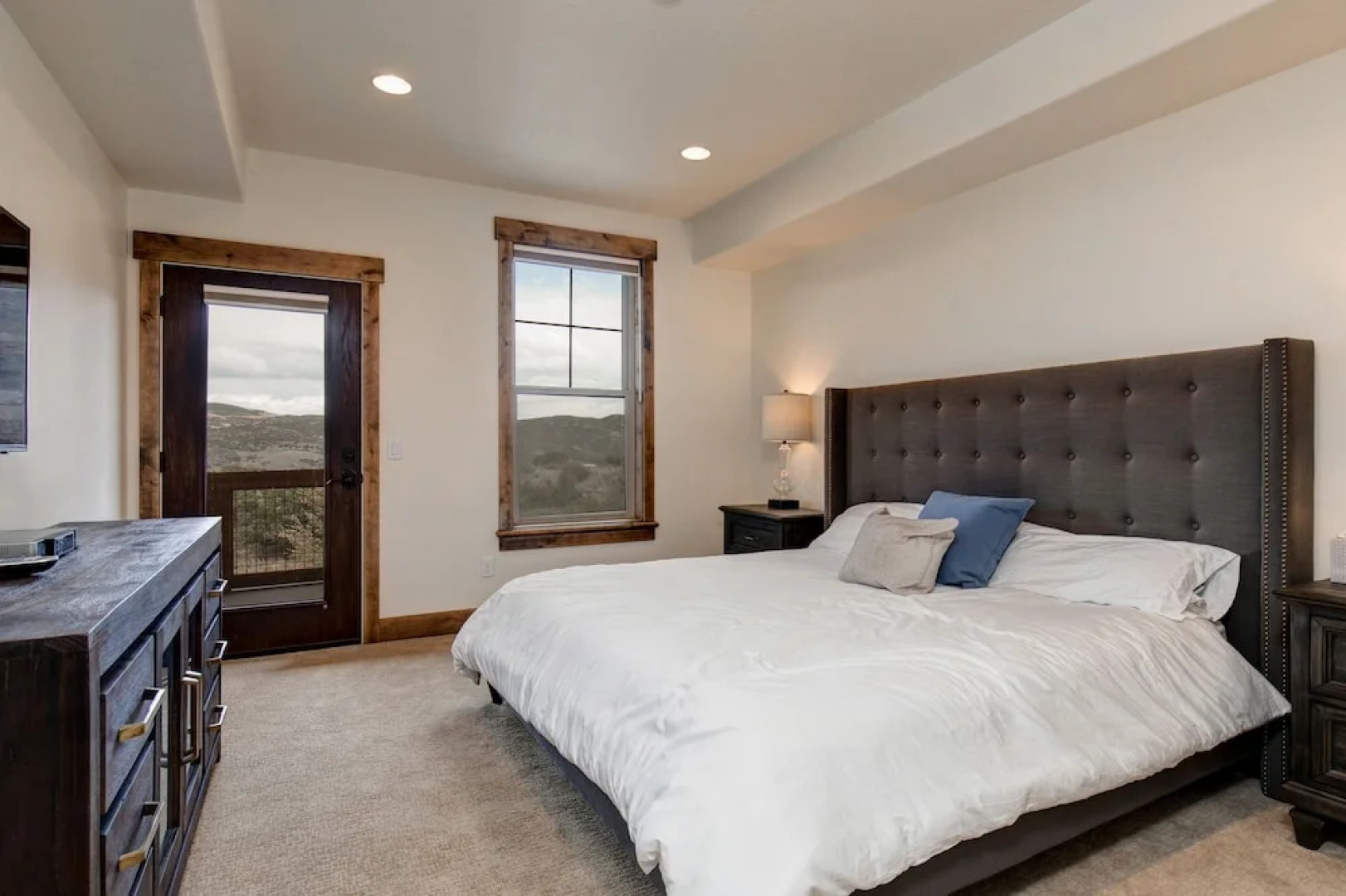 9855 N Vista Drive Condo Unit 101