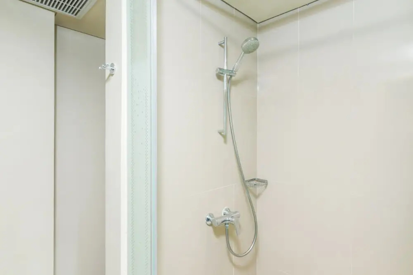 ZEN Rooms Tanjung Benoa Pratama 2