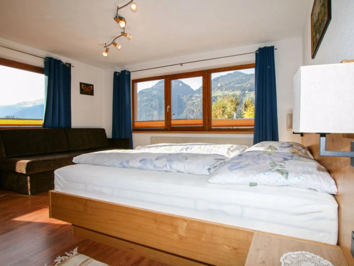 Apartment Haus Wurm Bruck im Zillertal