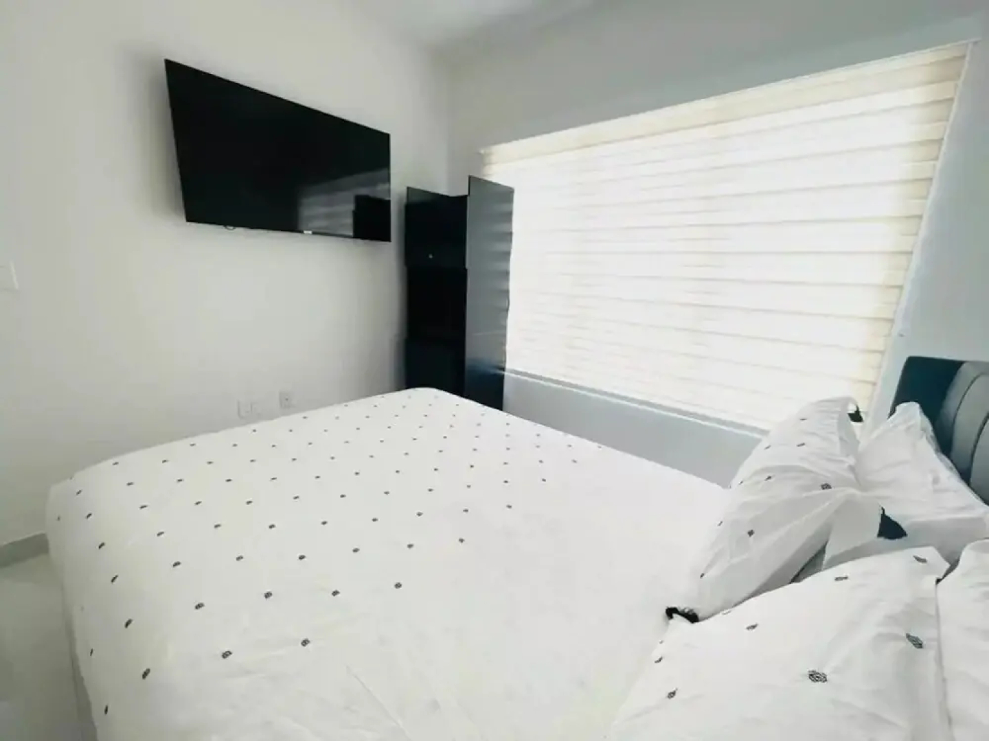 NEW HOME 3 Floors w SKY Terrace MIA, Homestead