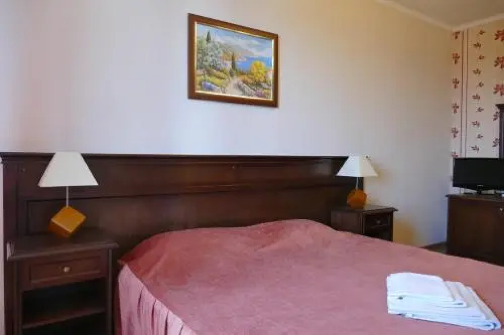 Astoria Premium Hotel