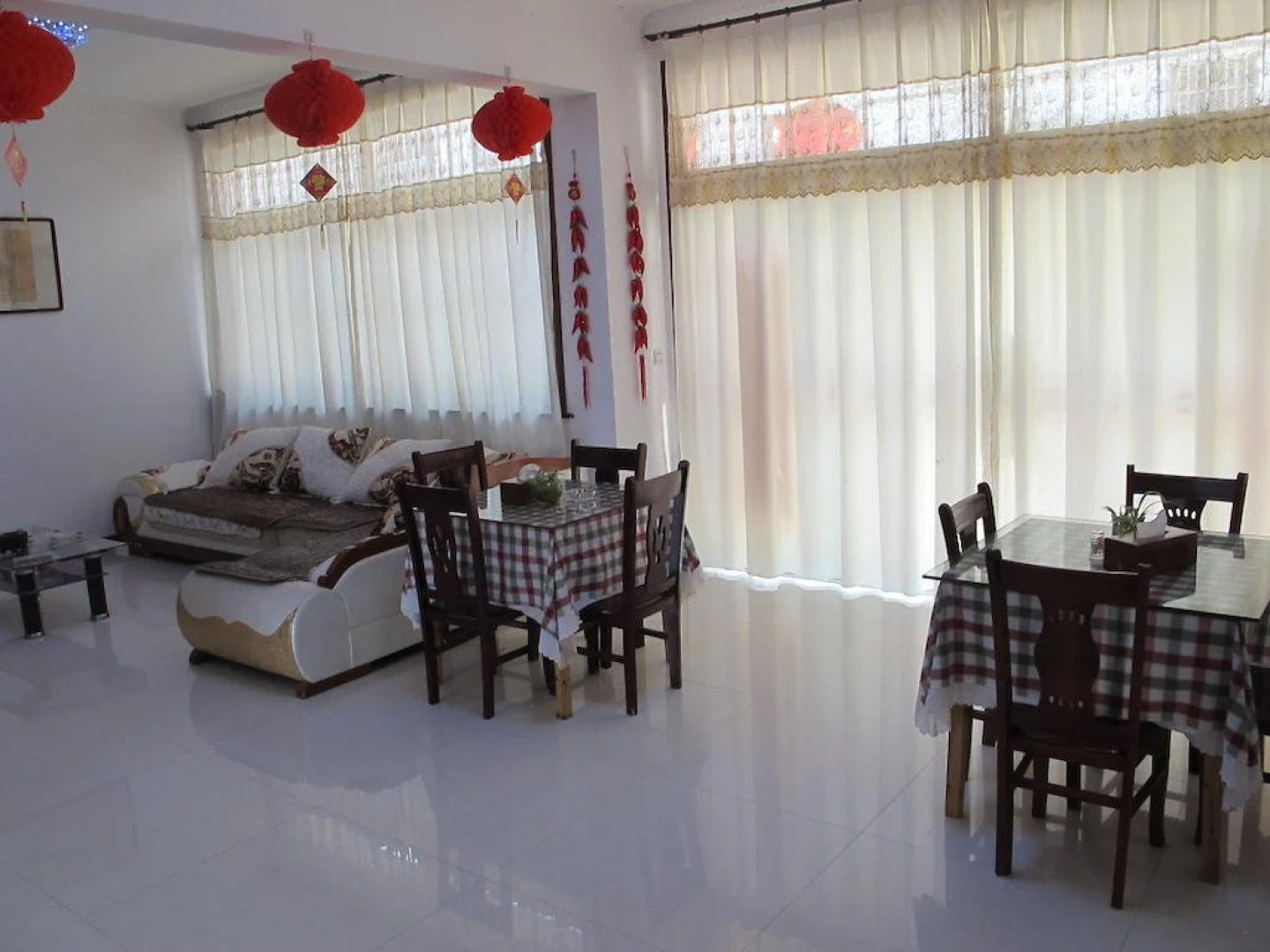 Jiuhuashan Fenghuangyuan Hotel