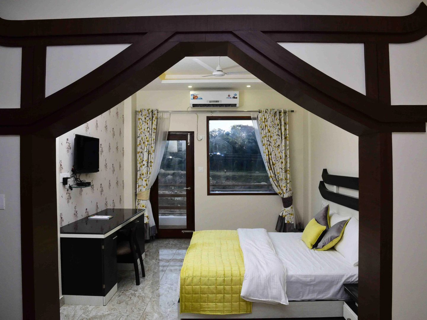 Hotel Kangra Rodeway Inn