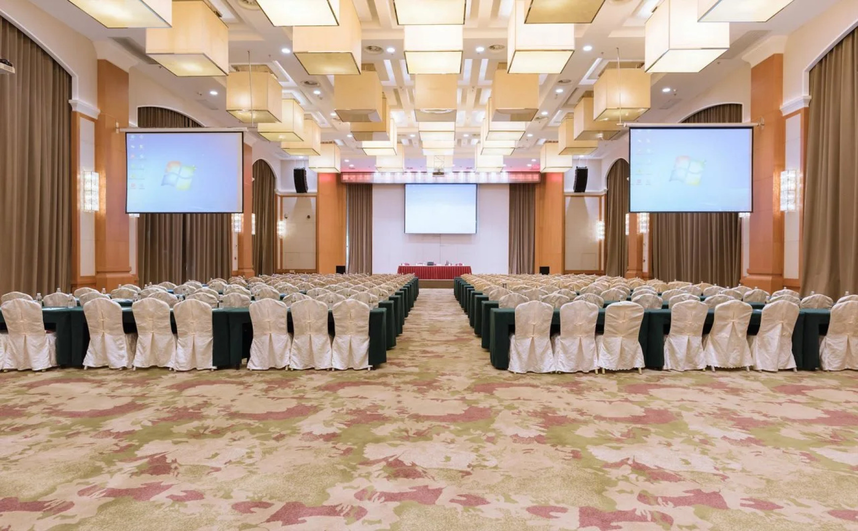 Hainan Yatai Hot Spring Hotel