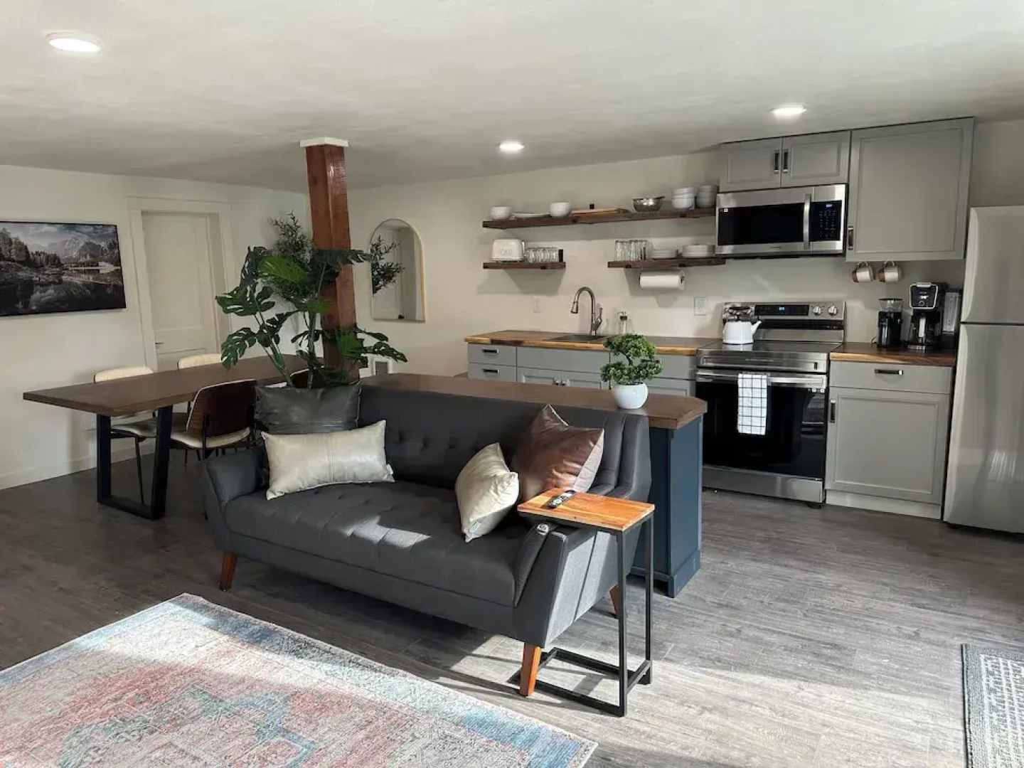 Live Work Downtown Apartment