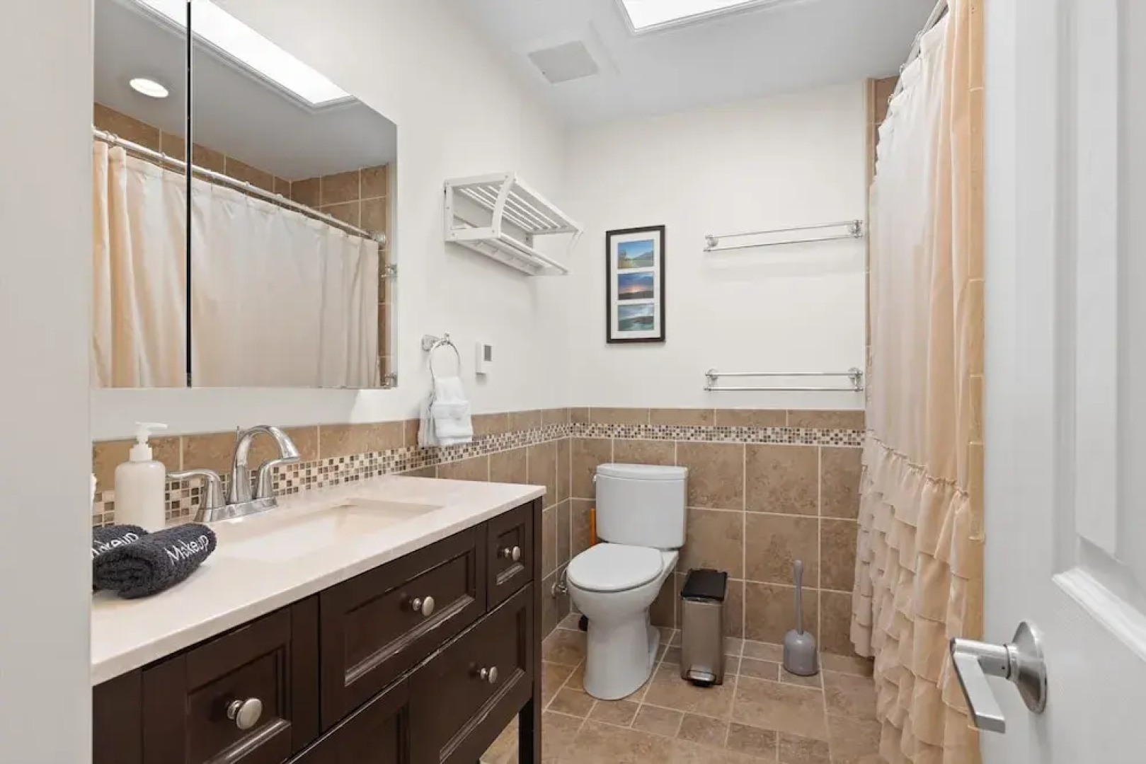 Entire 2-br Townhome Mins From Del Ray Old Town