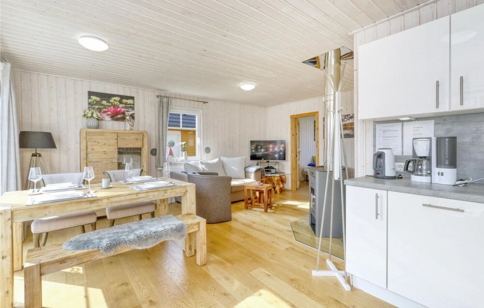 Beautiful Home in Zerpenschleuse With 2 Bedrooms and Wifi