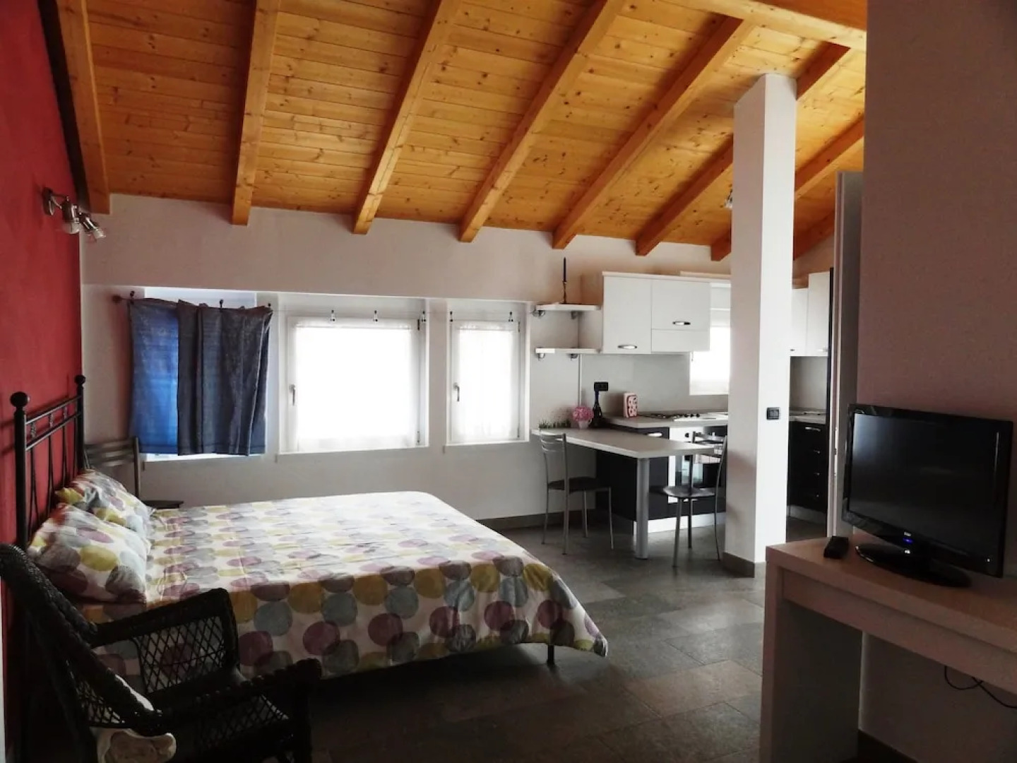 Helianthus Residence