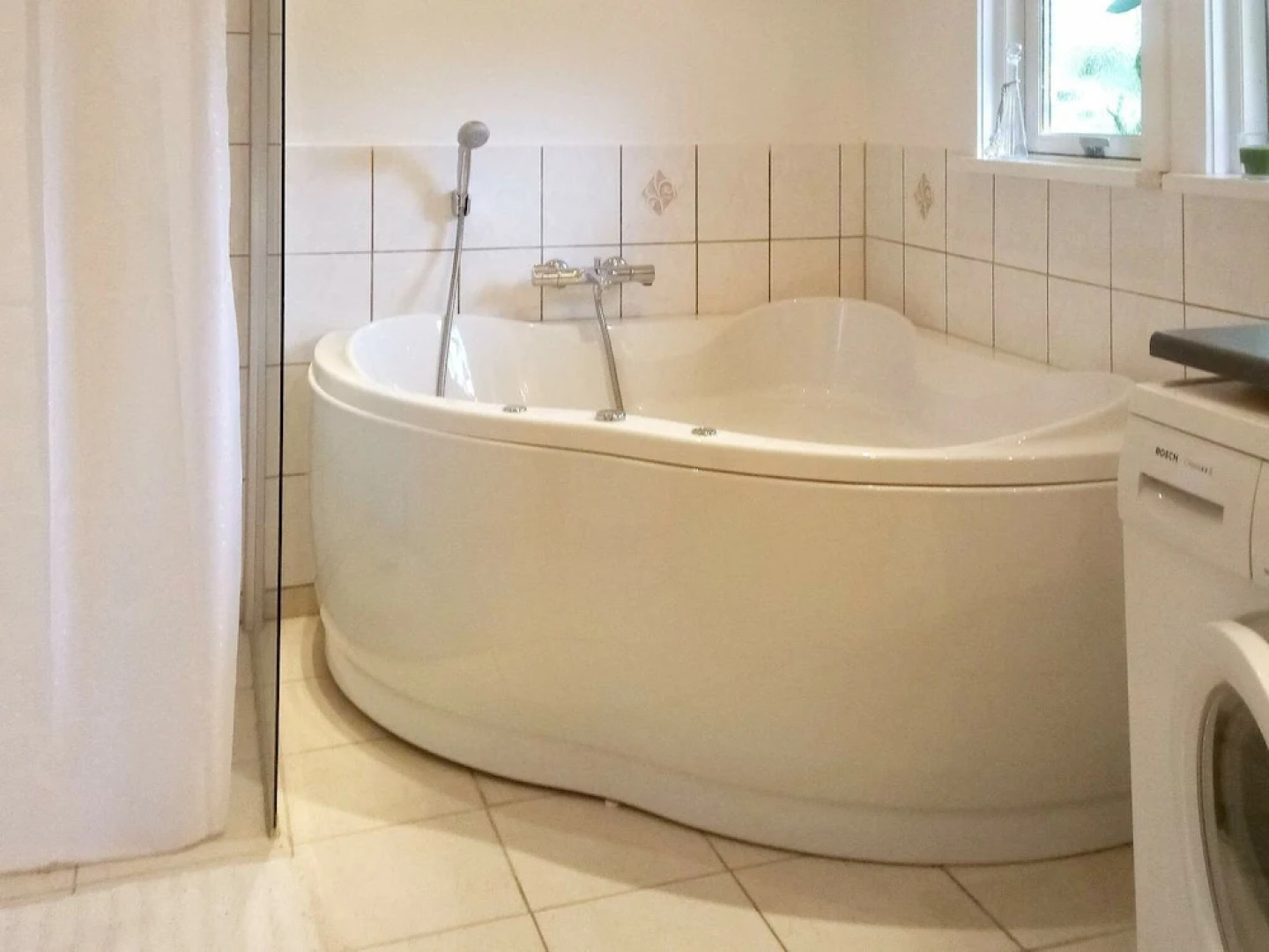 Luxurious Holiday Home in Hovedstaden With Hot Tub