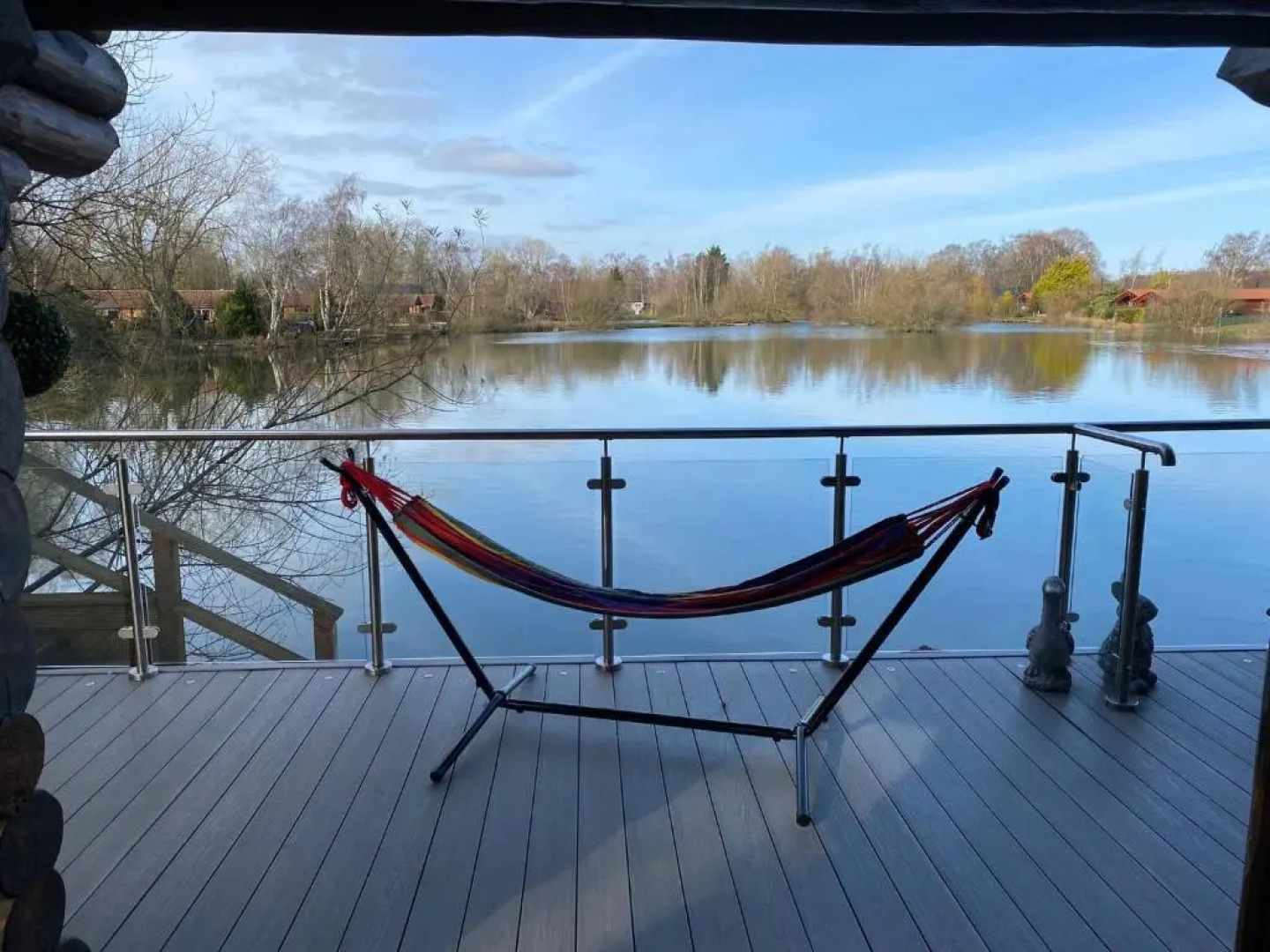 Woodpecker Log Cabin with hot tub, pizza oven bbq entertainment area, lakeside with private fishing peg situated at Tattershall Lakes