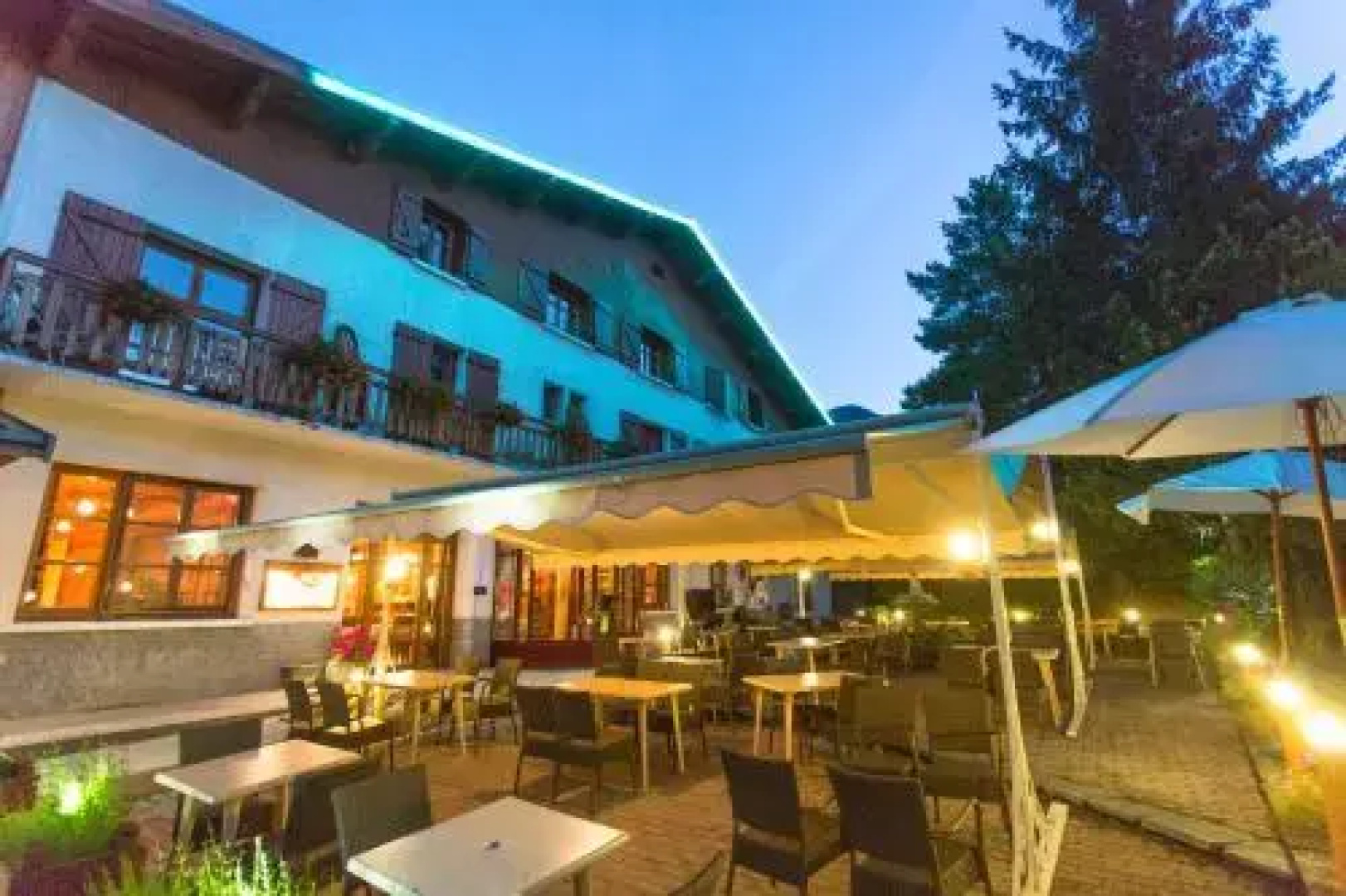 Logis Hotel Les Peupliers