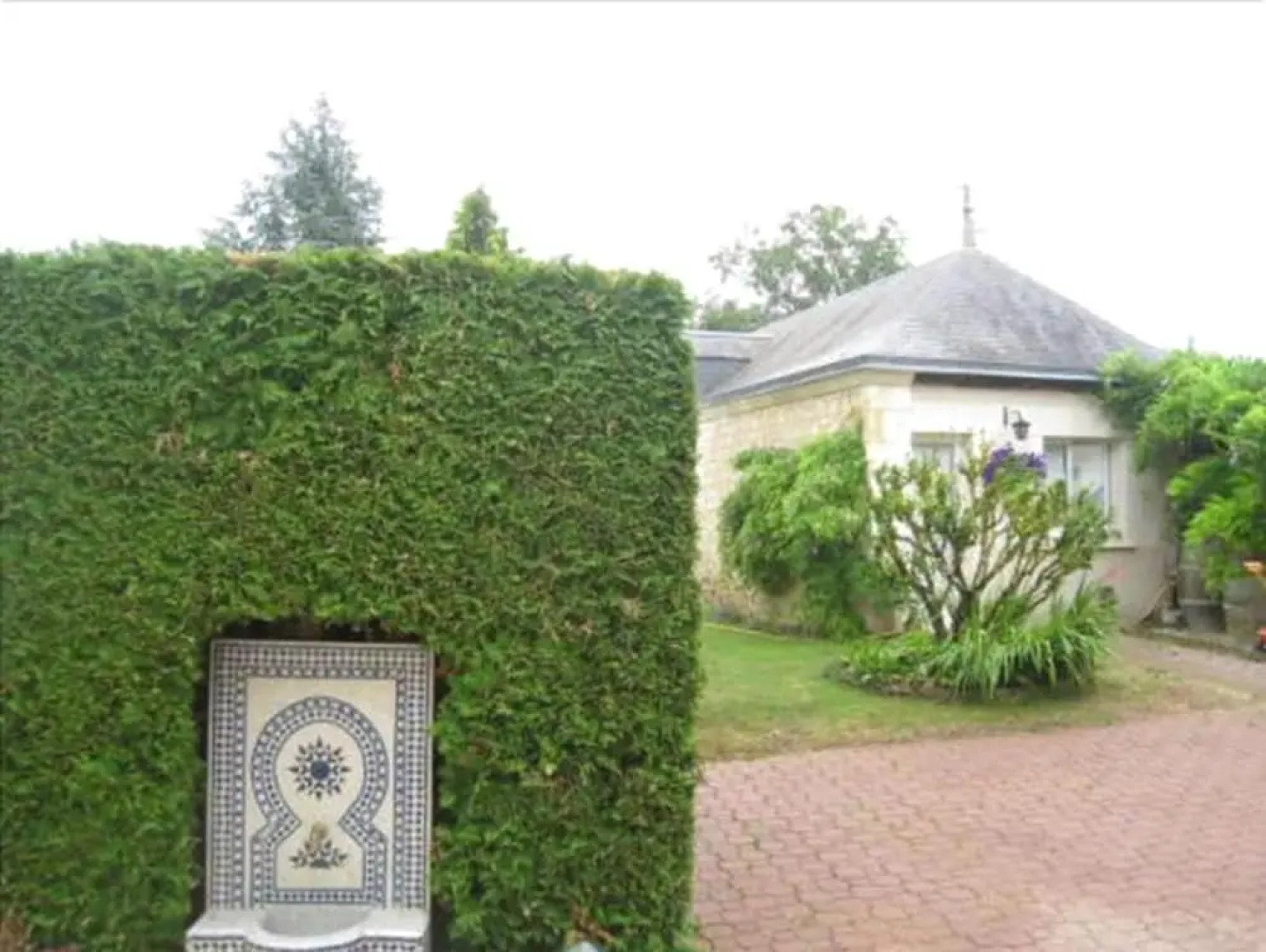 Le Clos de La Chapelle - Gîte Les Glycines