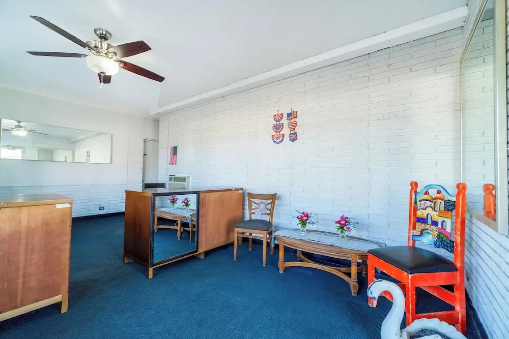 The Inn by El Dorado Lake