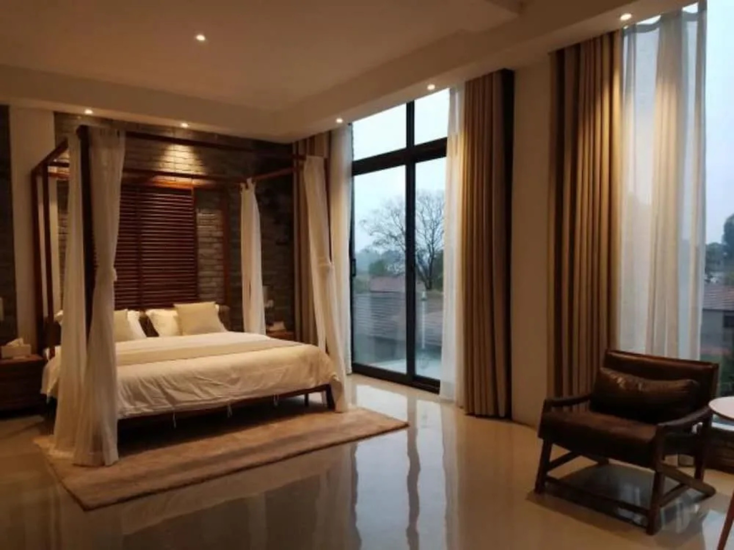 Yiming Shuju rural homestay in Jiaxian County