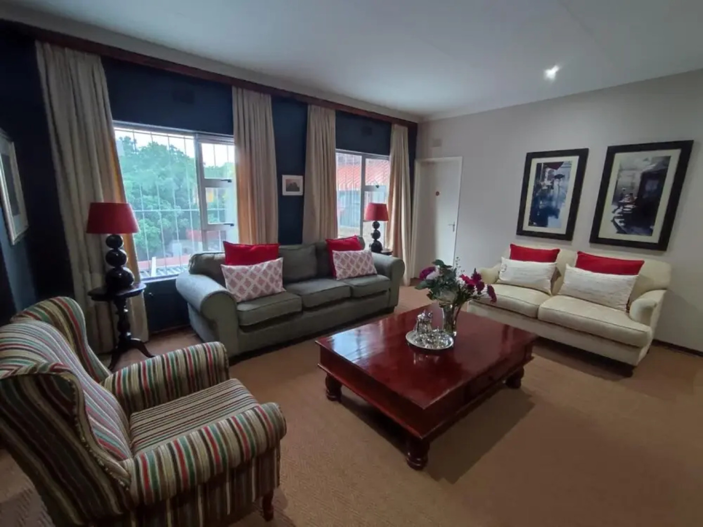 Hillton Manor Guest House