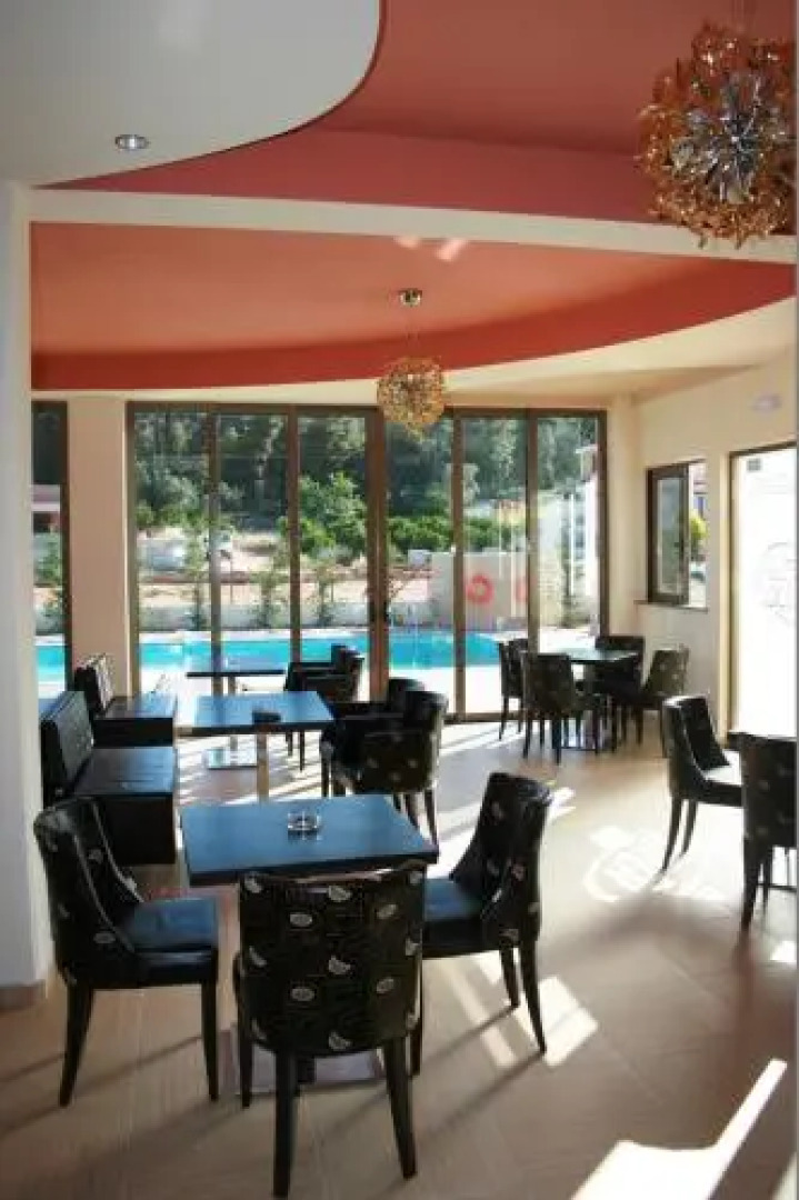 Zeis Edo Luxury Apartments